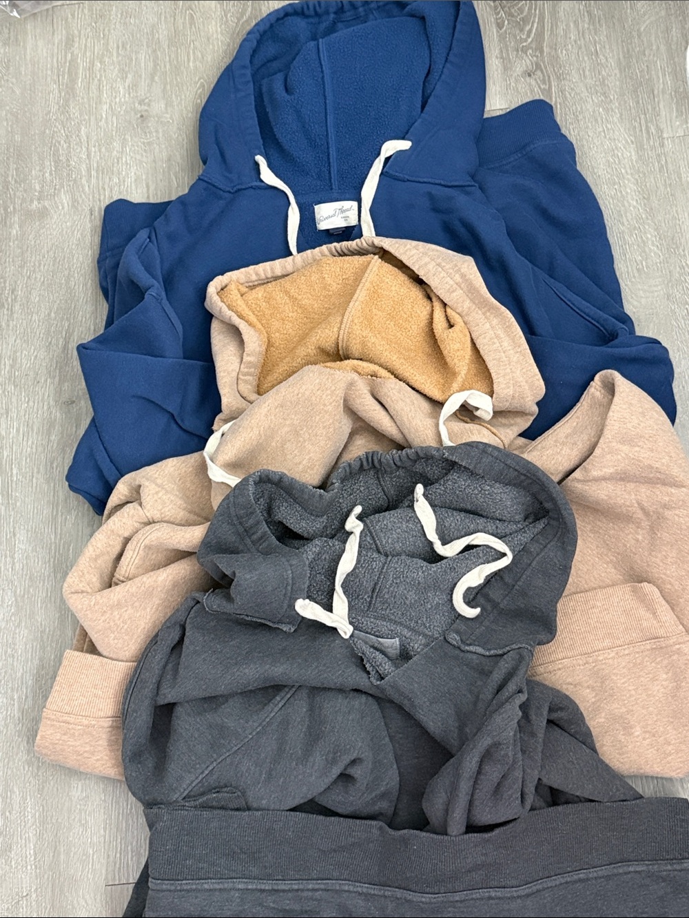 Women’s Universal Threads Hoodies, Size, XL (Bundle of 3)